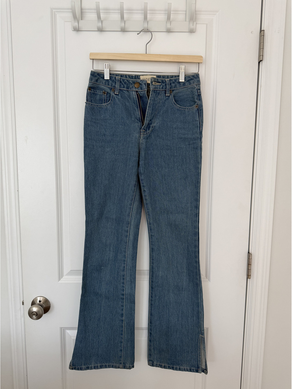 Hidemi Vintage Style High-Waisted Blue Denim Jeans with Side Slits
